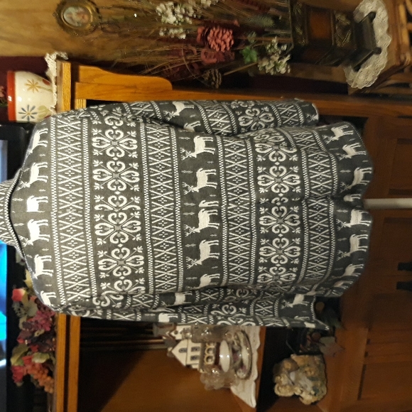 Forever 21 ladies cardigan - Picture 4 of 7